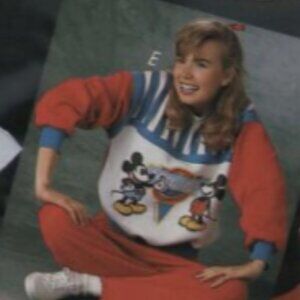 Meet your Posher, a woman from the 80s